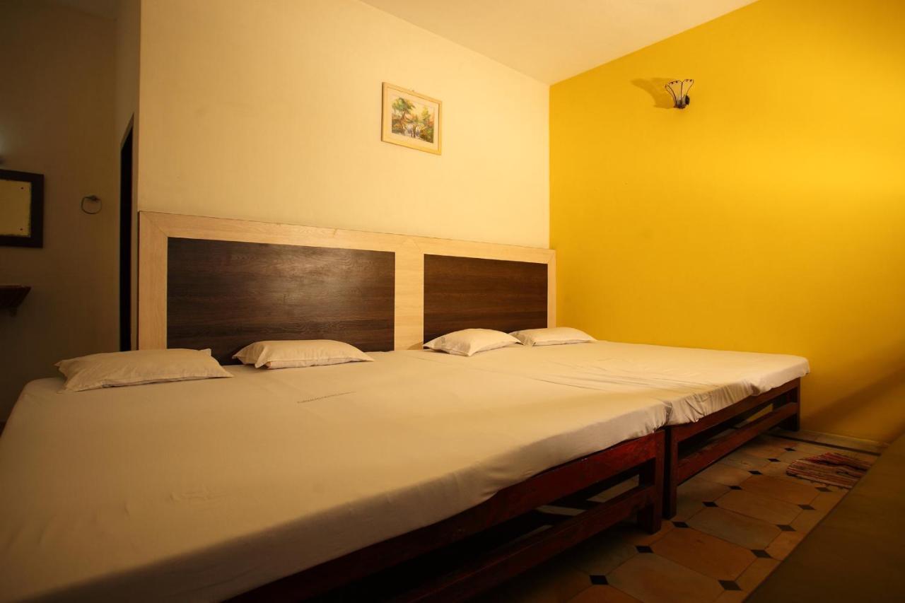 Hotel Siva Sakthi Тируваннамалай Экстерьер фото