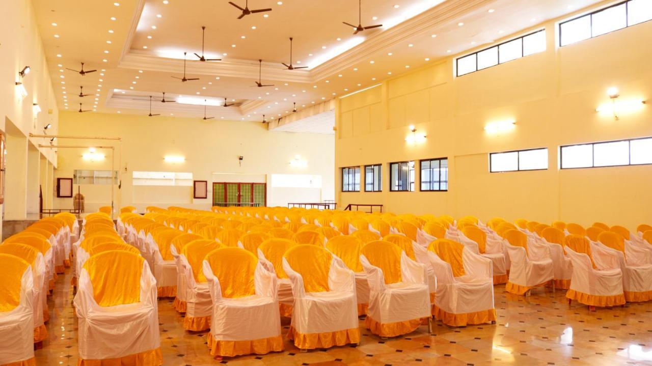 Hotel Siva Sakthi Тируваннамалай Экстерьер фото