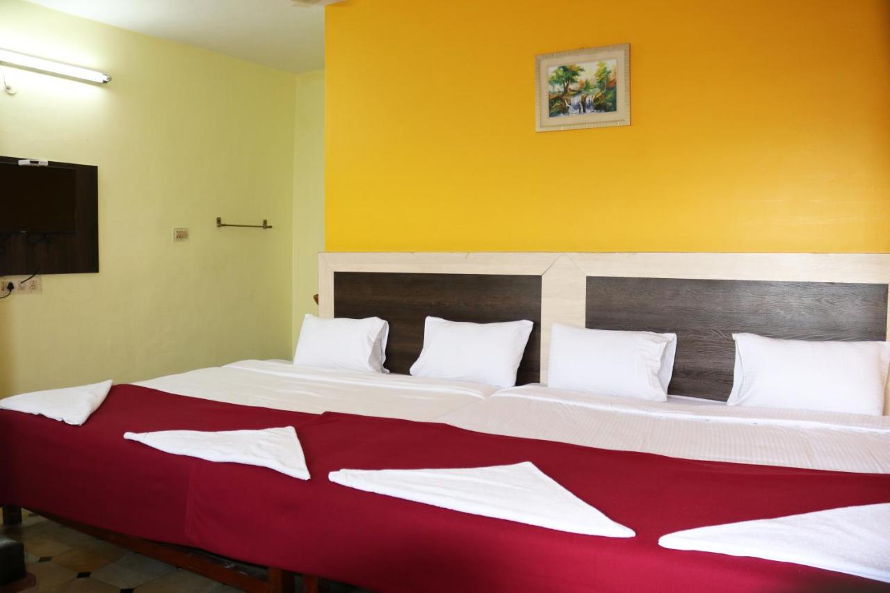 Hotel Siva Sakthi Тируваннамалай Экстерьер фото