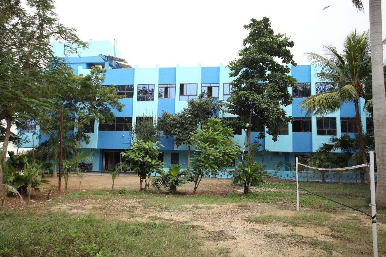 Hotel Siva Sakthi Тируваннамалай Экстерьер фото