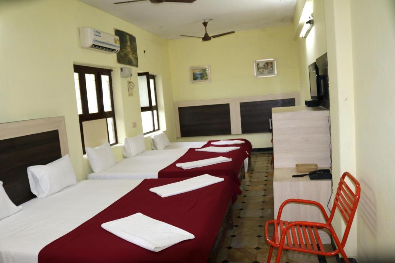 Hotel Siva Sakthi Тируваннамалай Экстерьер фото