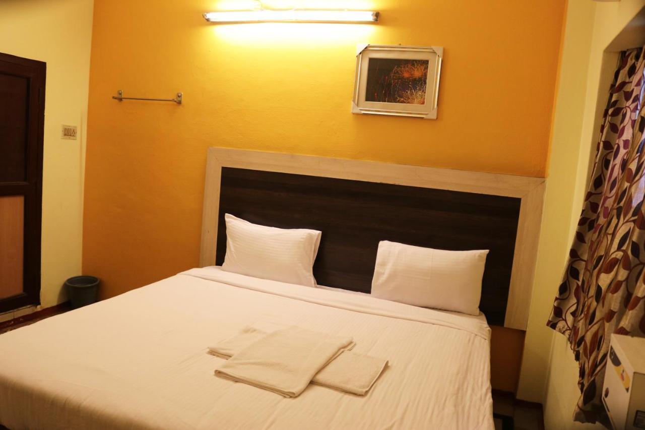 Hotel Siva Sakthi Тируваннамалай Экстерьер фото
