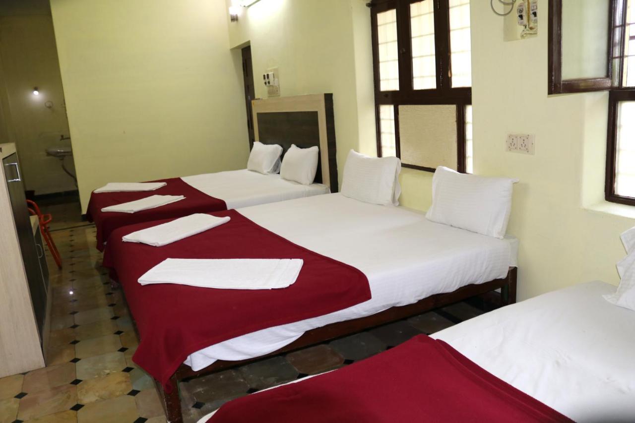 Hotel Siva Sakthi Тируваннамалай Экстерьер фото