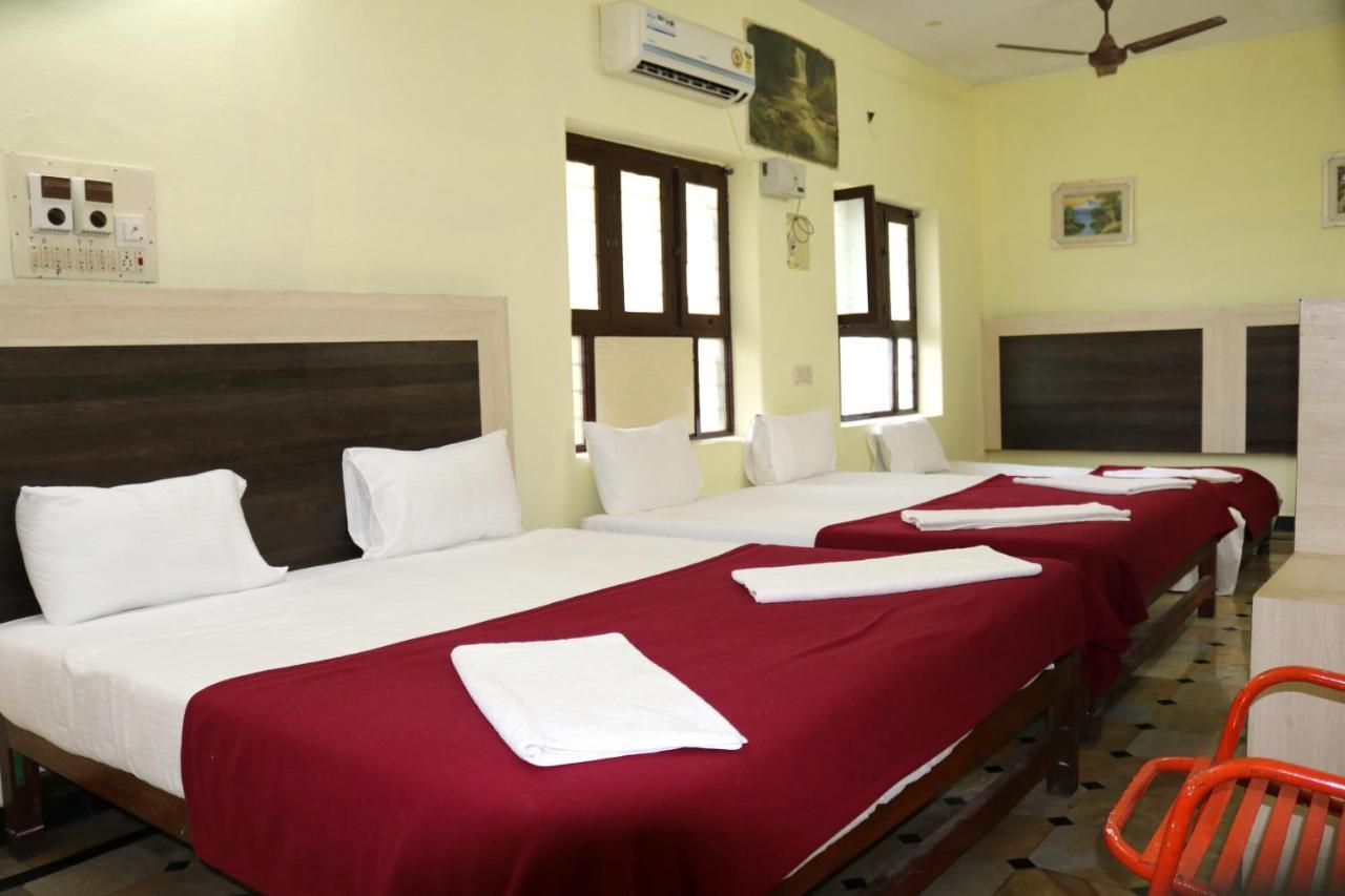 Hotel Siva Sakthi Тируваннамалай Экстерьер фото