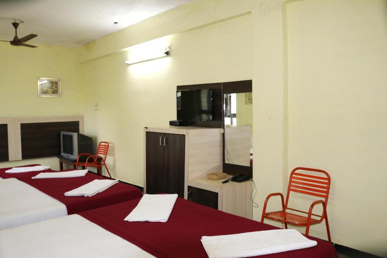 Hotel Siva Sakthi Тируваннамалай Экстерьер фото